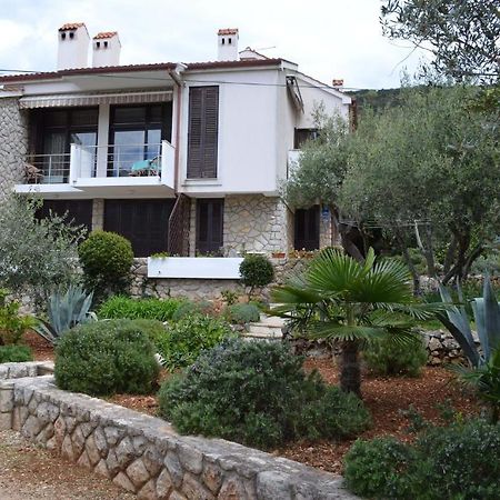 Apartments Palma & Pino Cres Exterior foto