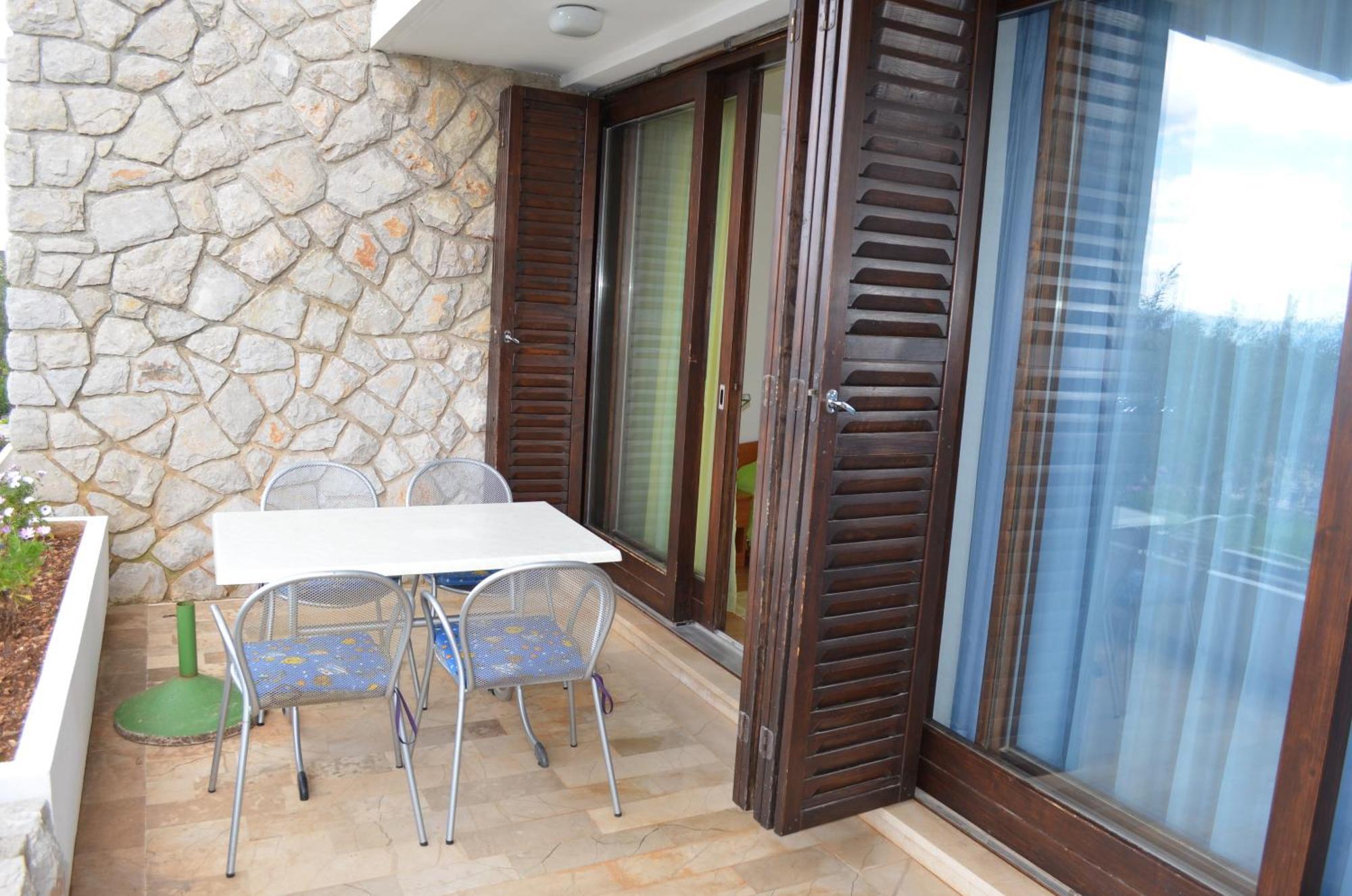 Apartments Palma & Pino Cres Zimmer foto